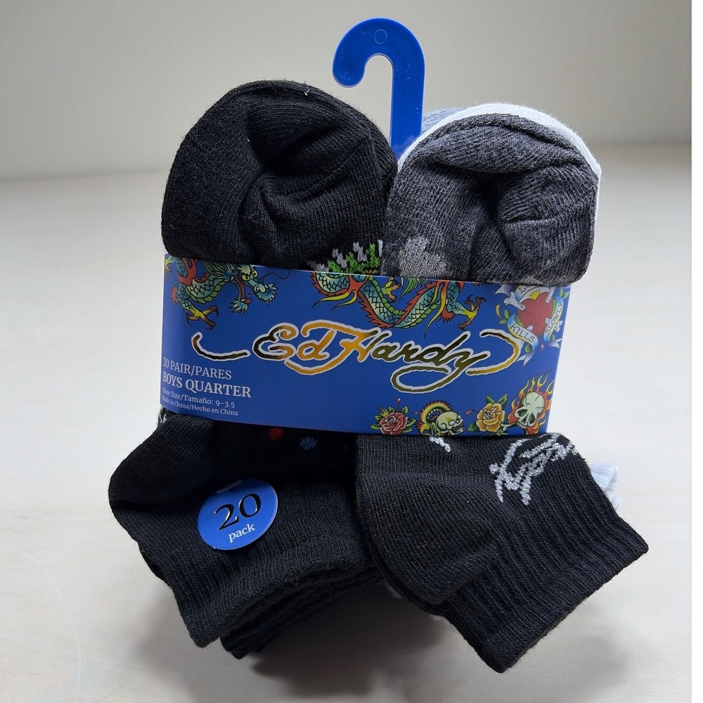 Ed Hardy Boys Quarter Socks 20 Pair Pack Youth Shoe Size 9-3.5 Black White Grey